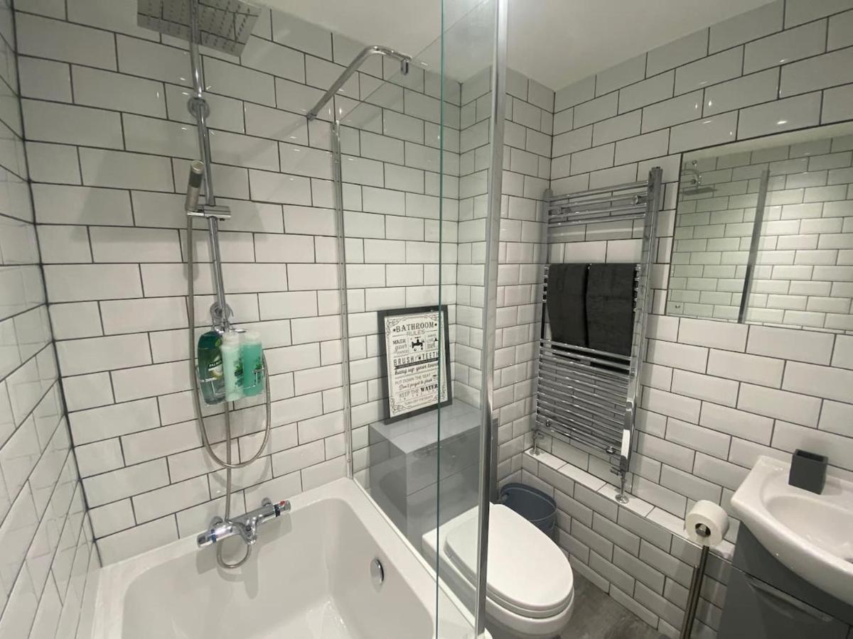Suburban 2-Bed, Entire Home, Free Parking, Maidstone, Kent Uk Boxley Exterior foto